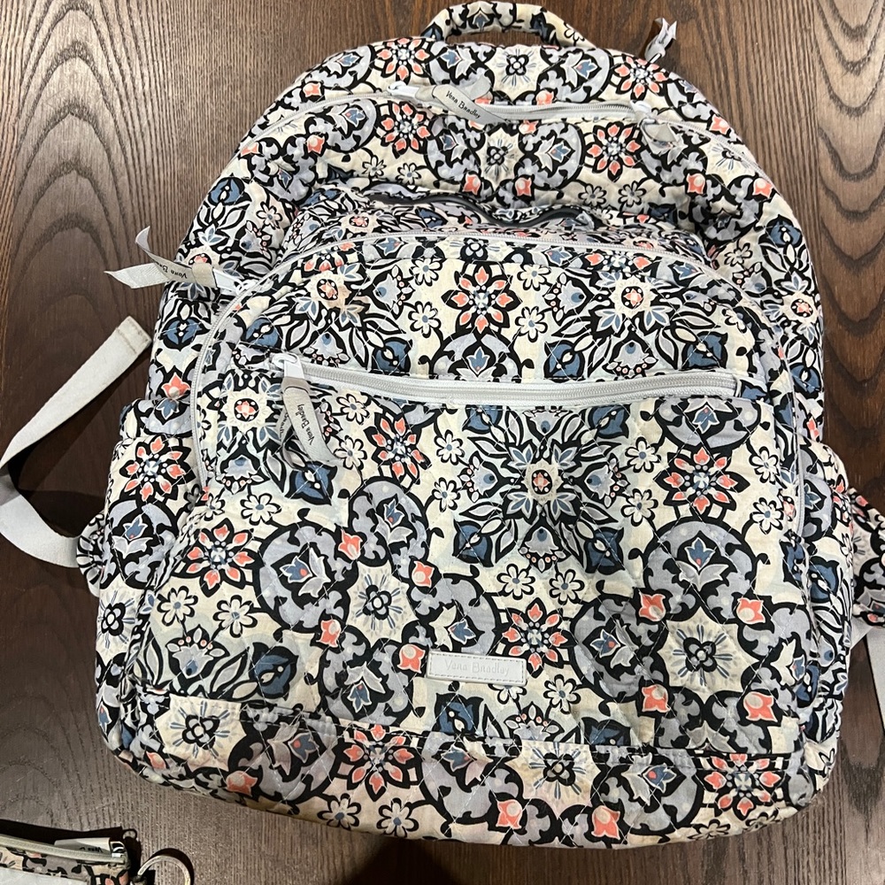 Vera Bradley Lisbon Medallion xl backpack gently used
